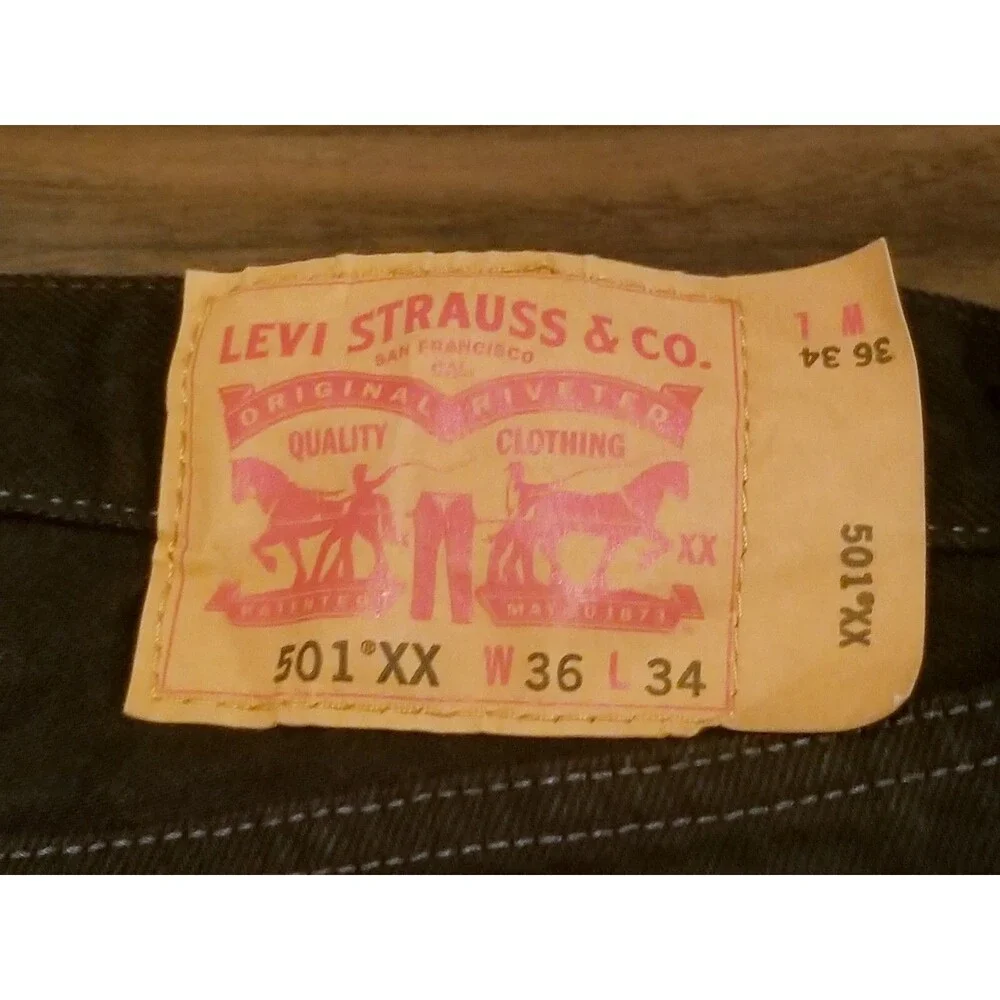 Levi's 501 XX Jeans Men's Size 36x34 Black Denim Button Fly 100% Cotton (35×32)